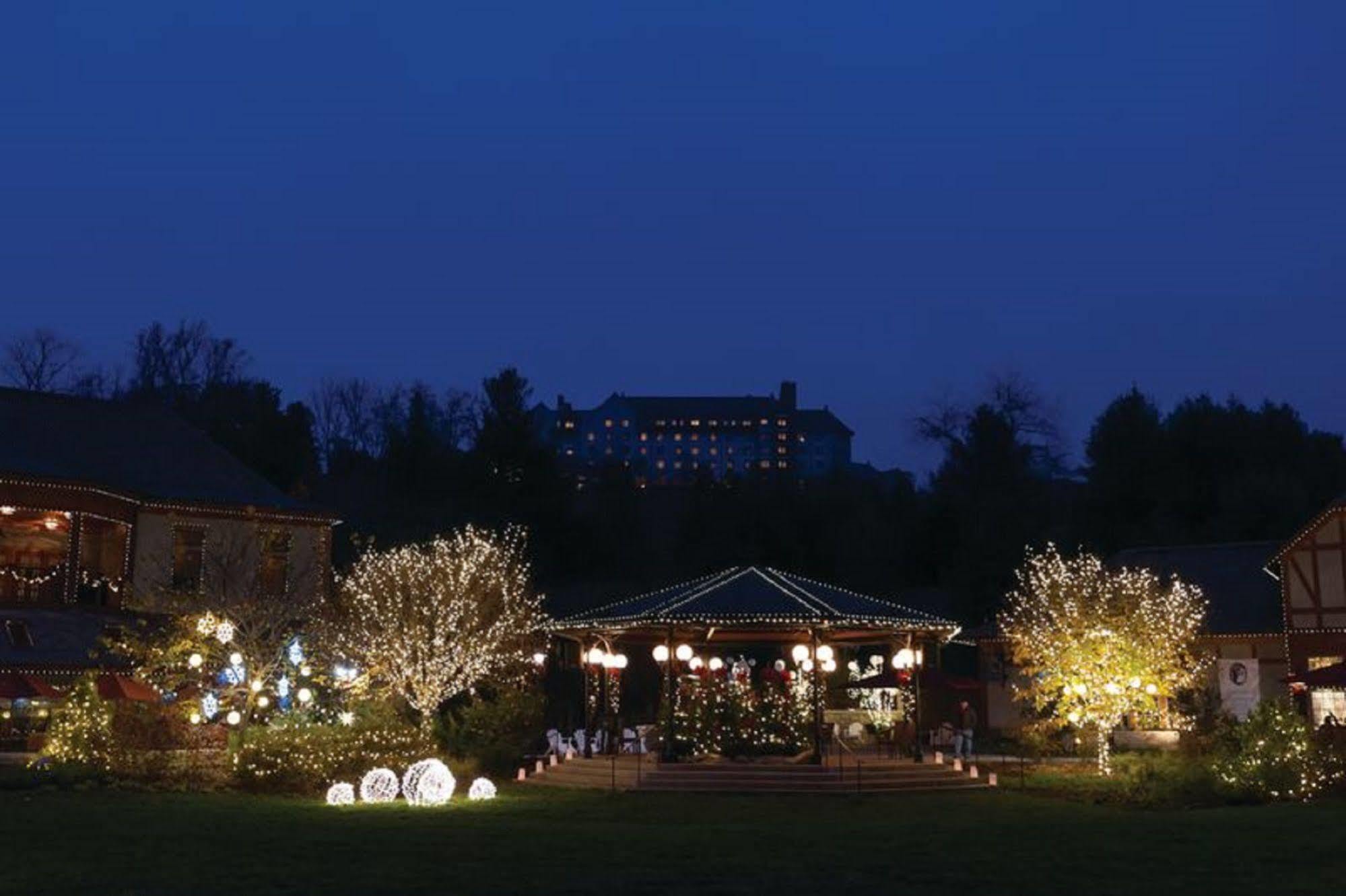 Village Hotel on Biltmore Estate Asheville Esterno foto
